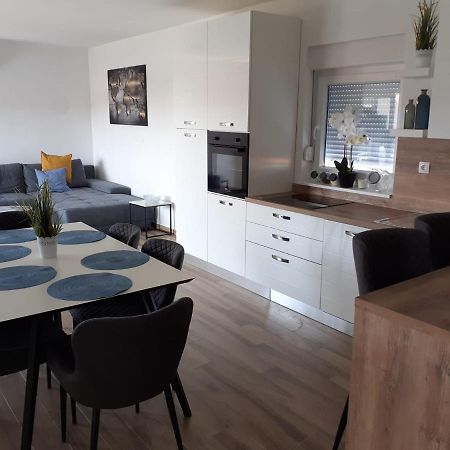 Adria-Appartment-Island-Vir #Sea #Beach #Wifi #Privateparking #Netflix Exteriér fotografie