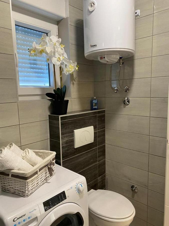Adria-Appartment-Island-Vir #Sea #Beach #Wifi #Privateparking #Netflix Exteriér fotografie